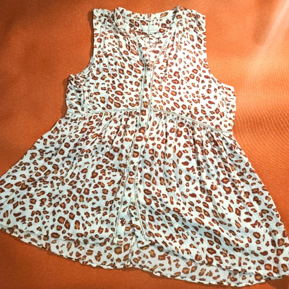 Anthropologie XL Leopard print Blouse